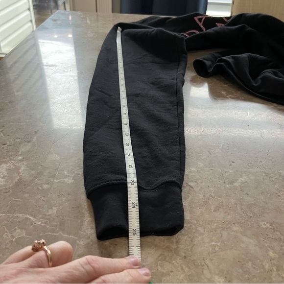 Blonde Ambition black long sleeve crew neck sweatshirt size xs can fit a small - Picture 3 of 8